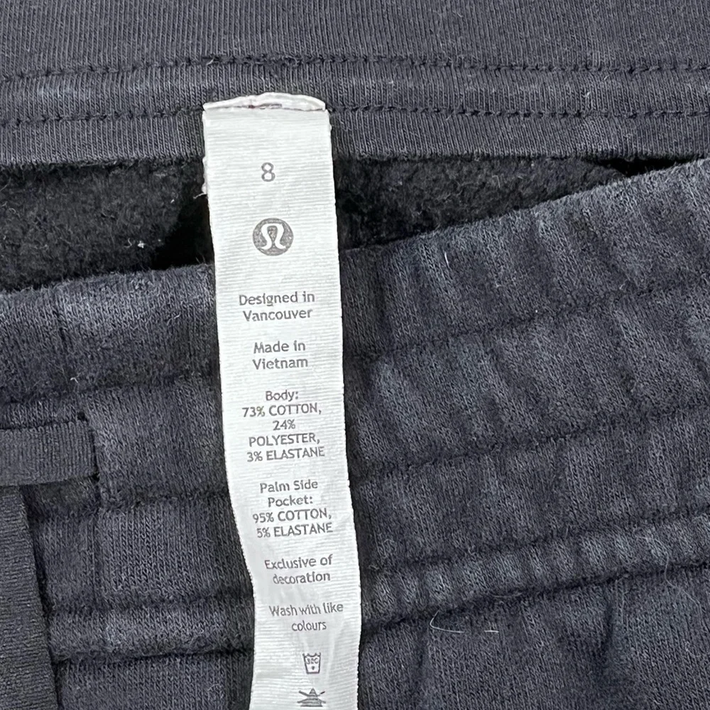 Lululemon Athletica Loungeful 7” High Rise Short - Picture 6 of 8